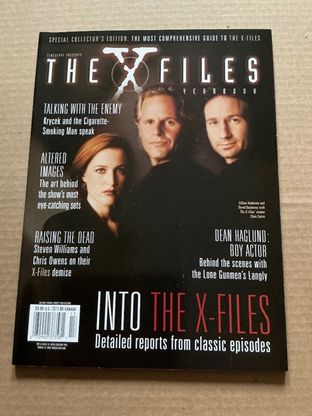 The X-Files Yearbook 1999 Chris Carter, Gillian Anderson, David Duchovny Cover